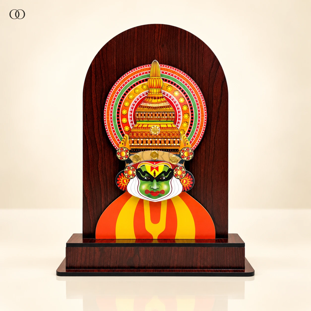 MDF Kathakali Head Memento with Decorative Arch, 11 Inches High — complete product